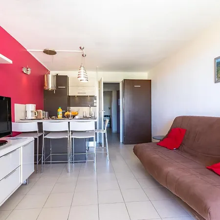 Apartment Les Marines-1 By Interhome